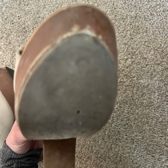 Dolce Vita Tan/Cream Platform Slides - Picture 4 of 5